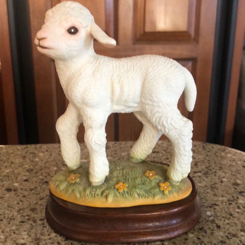 Porcelain Lamb Andrea by Sadek 1983